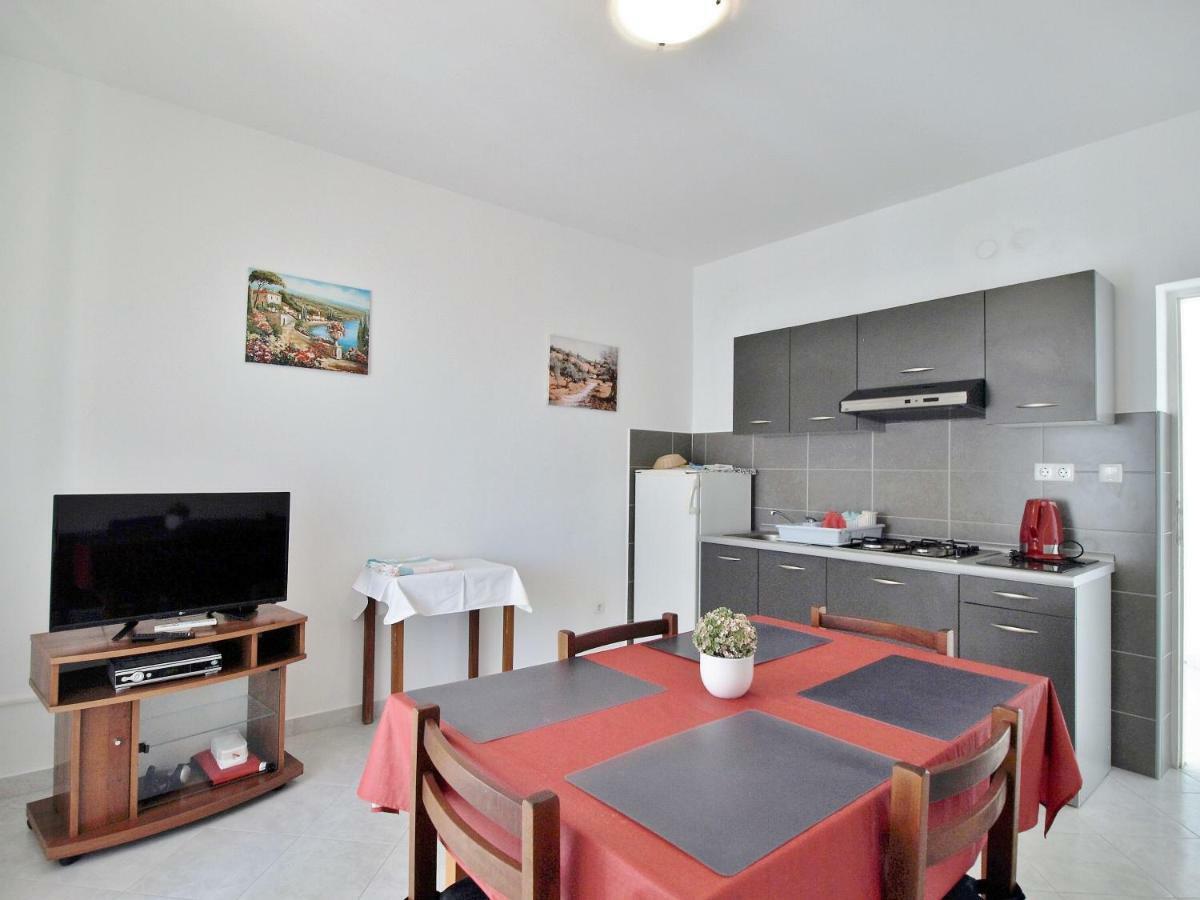 Apartments Ljubica Barbat na Rabu Eksteriør billede