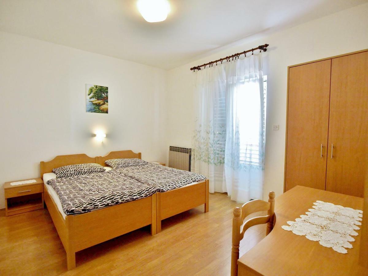 Apartments Ljubica Barbat na Rabu Eksteriør billede