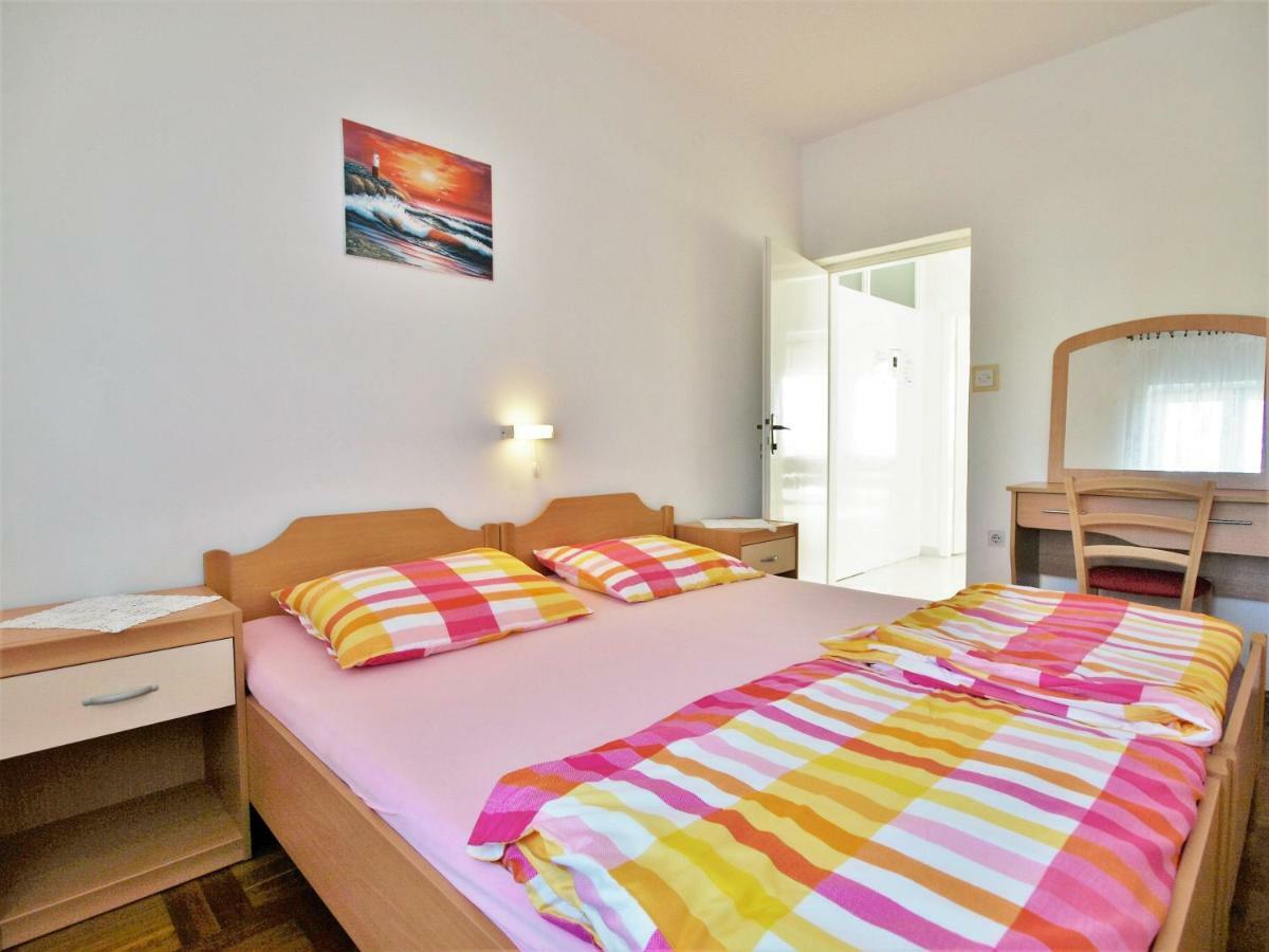 Apartments Ljubica Barbat na Rabu Eksteriør billede