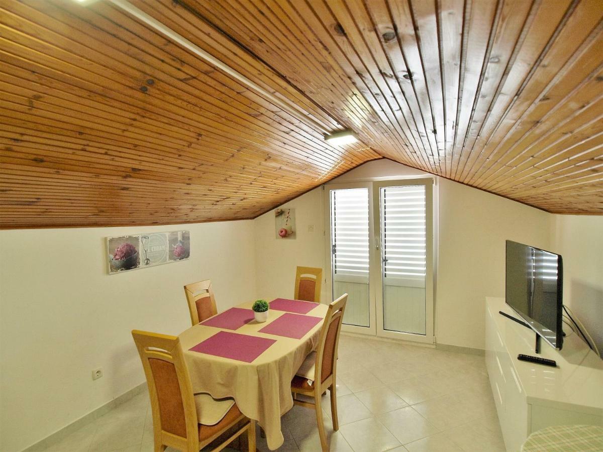 Apartments Ljubica Barbat na Rabu Eksteriør billede