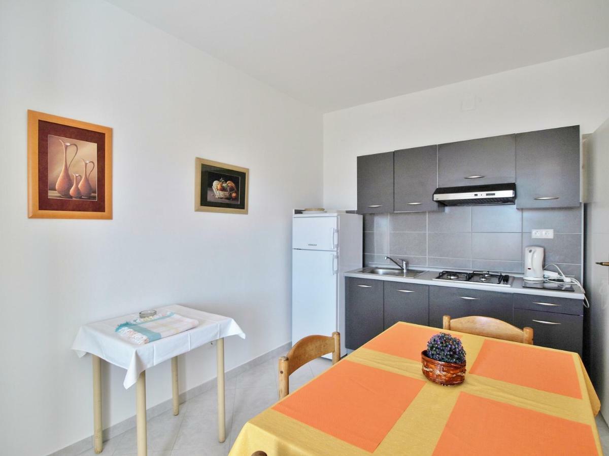 Apartments Ljubica Barbat na Rabu Eksteriør billede